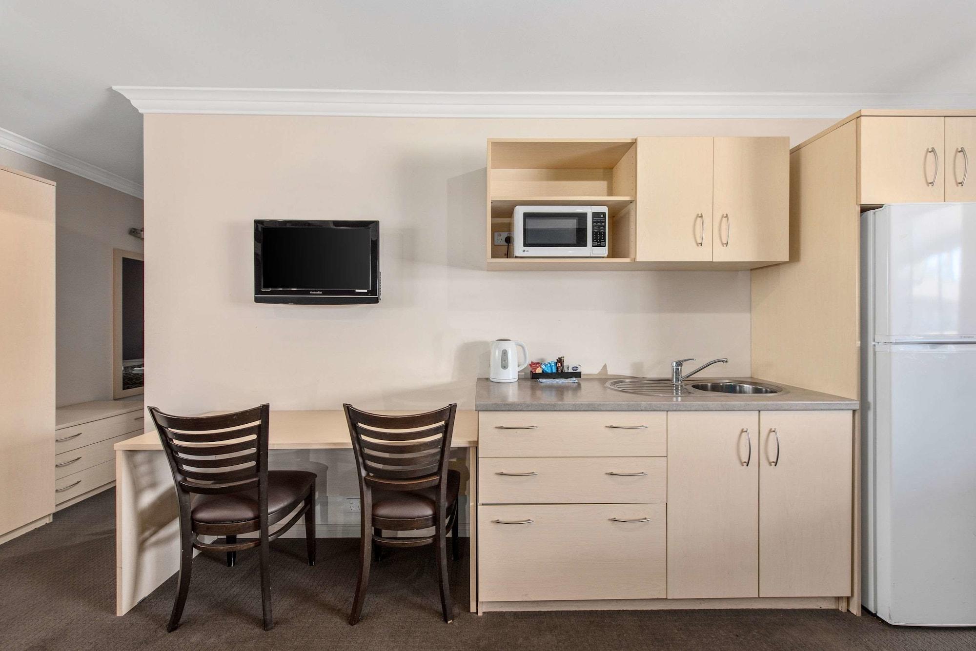 Comfort Inn Мори Екстериор снимка