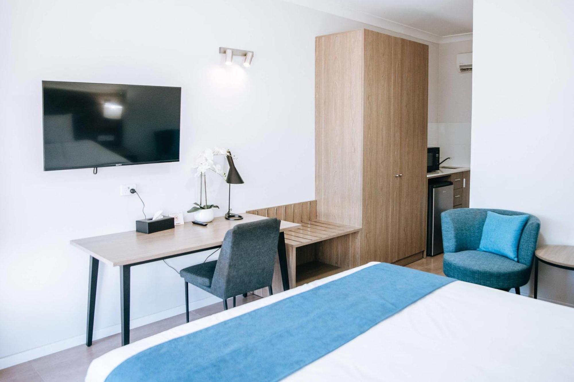 Comfort Inn Мори Екстериор снимка