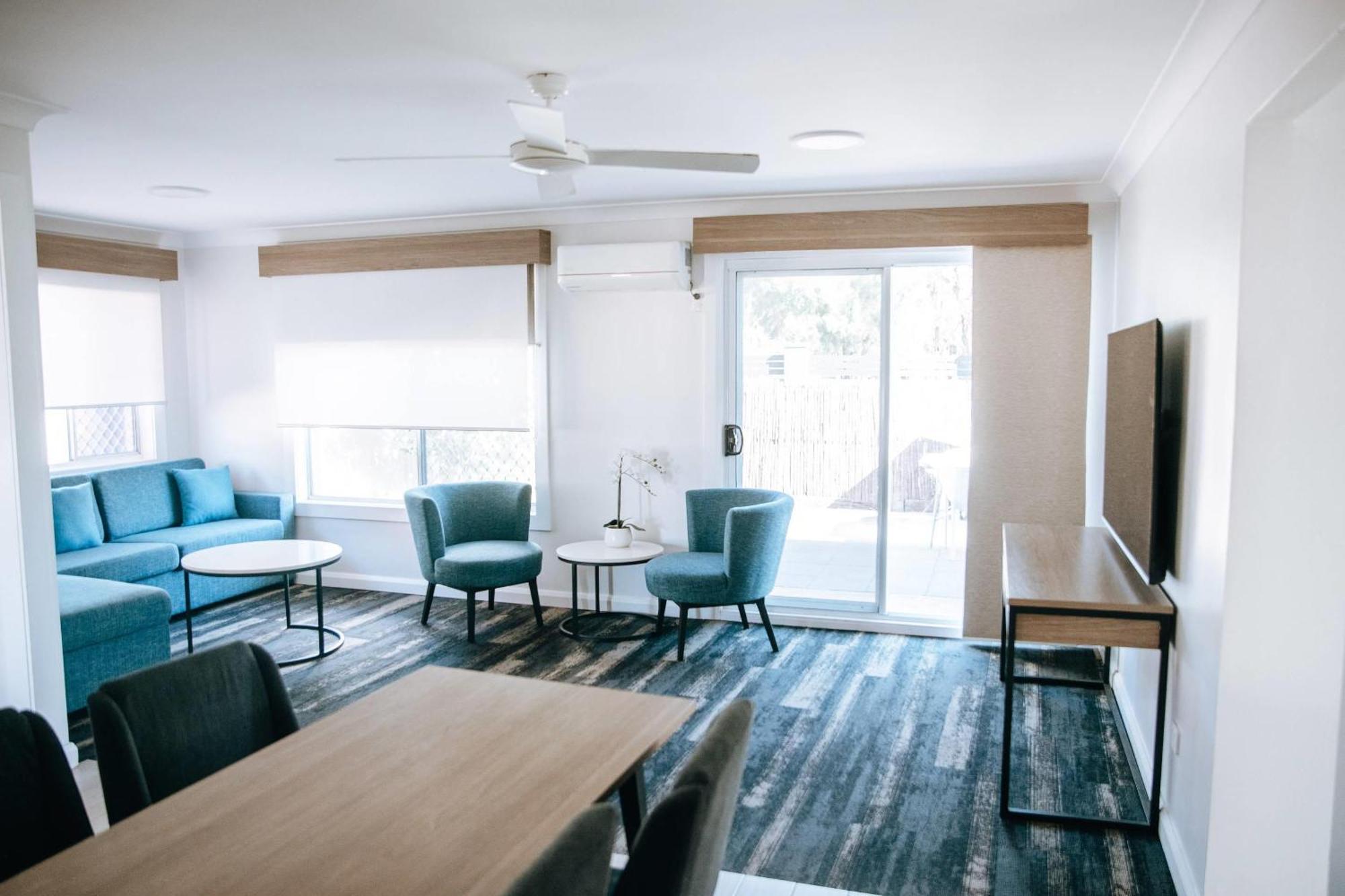 Comfort Inn Мори Екстериор снимка