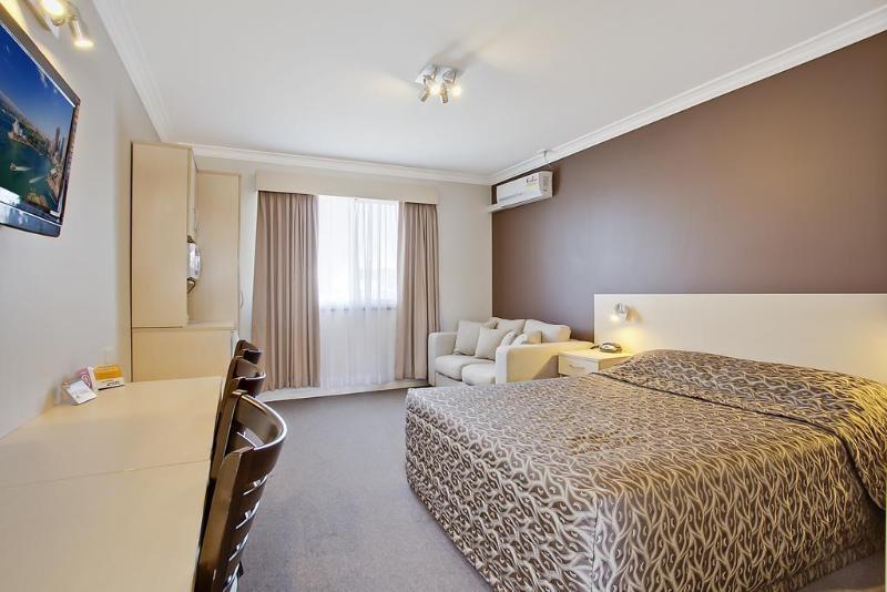 Comfort Inn Мори Екстериор снимка